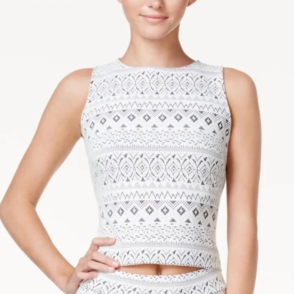 Kensie Ivory & Black Textured Tribal Crop Top, L NWT
